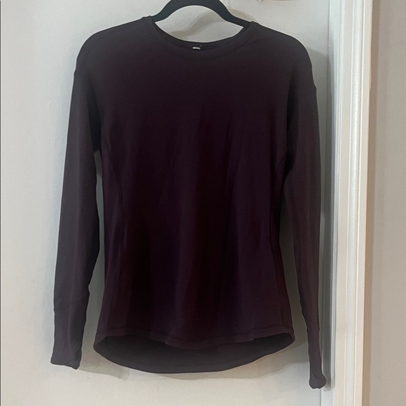 Lululemon long sleeve shirt - Picture 1 of 5